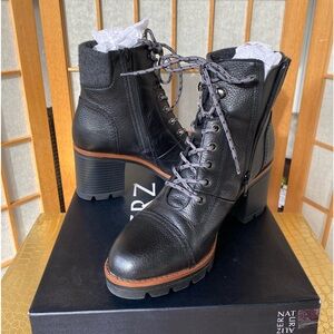 Naturalizer Varuna Black Leather Lace Up or Zip Up Boot SZ 7